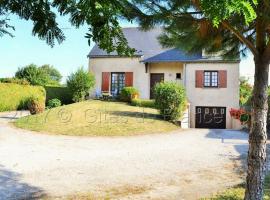 Charmante maison avec jardin, 2 terrasses et cheminée, proche Château d'Azay-le-Rideau - FR-1-381-279，位于阿宰勒里多的酒店