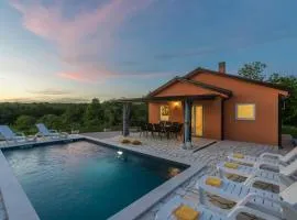 Villa Pendolina with Private Pool