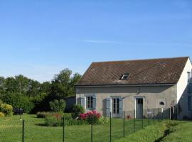 Gîte familial avec grand jardin, près des Châteaux de la Loire et activités nautiques - FR-1-381-494，位于Channay-sur-Lathan的酒店