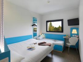 布鲁瓦第一酒店，位于布鲁瓦的酒店