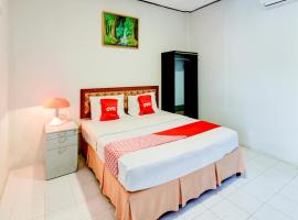 OYO 90385 Hotel Cadaka，位于普禾加多的酒店