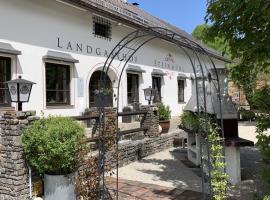 Landgasthof Steinmühl Hofbauer Frühstückspension und Campingplatz，位于伊布斯河畔魏德霍芬的酒店