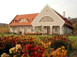 Koczor Winery & Guesthouse