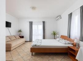 Apartments Bojić，位于蒂瓦特的酒店