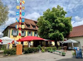 Hotel und Wirtshaus Löwen，位于里拉辛根-沃布林根的酒店