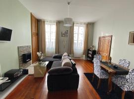 Appartement : Le petit paradis de la Loire，位于拉沙里泰的公寓