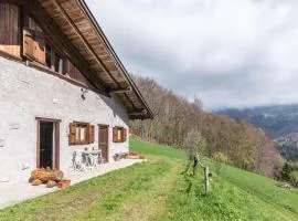 Baita Rustica immersa nel verde