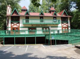 Alpine Crest Resort，位于海伦的酒店