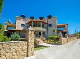 阿莫斯桑特岛别墅公寓