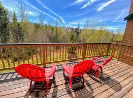 W8 Mount Washington Place Townhome great slope views fireplace large deck yard and ping pong