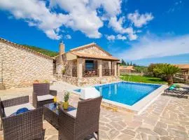 Villa La Isla with Private Pool