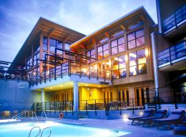 布伦特伍德海湾度假酒店及Spa，位于布伦特伍德湾Spectacle Lake Provincial Park附近的酒店