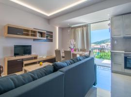 zakynthos town modern roof apartment，位于扎金索斯镇圣狄奥尼修斯教堂附近的酒店