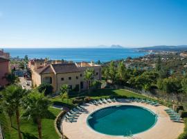 Pierre & Vacances Resort Terrazas Costa del Sol，位于马尼尔瓦的酒店
