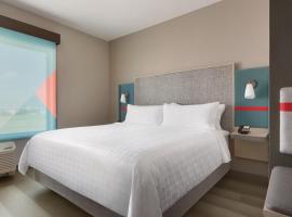avid hotel - Ft Lauderdale Airport - Cruise by IHG