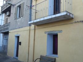 Monti di bò，位于Aggius的酒店