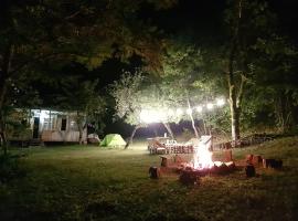 Sveri Adventure Camp，位于Chiatʼura的豪华帐篷营地