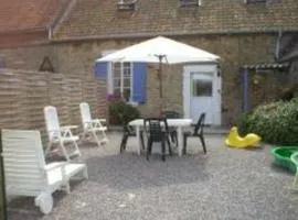 Charmant Gîte Familial à 1km de la Plage avec Jardin, Wifi et Cheminée, Côte d'Opale - FR-1-376-102