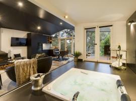 Kudos Villas - Hepburn Springs，位于赫本温泉的豪华酒店