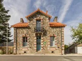 Maison de Charme avec Jardin, Vélos et Jeux pour Enfants à Bouvron - FR-1-306-838