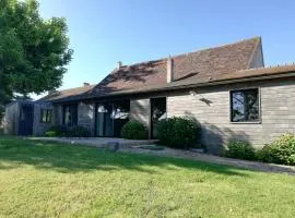 Gîte en Berry au cœur du Parc Naturel avec jardin et parking, 3 chambres, cheminée - FR-1-591-157