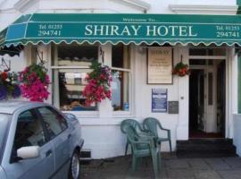 Shiray Hotel，位于布莱克浦中部的酒店
