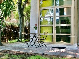 BuenRetiroPe - confortevoli bilocali con giardino，位于佩斯卡拉的乡村别墅