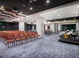 Holiday Inn Yerevan - Republic Square by IHG，位于埃里温的酒店