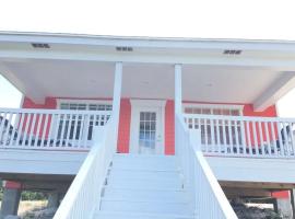 Mangrove Cay Sea View Villas