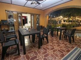 La Fortaleza，位于洛斯科巴诺斯的酒店