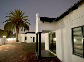 Thamani Guest House，位于RandfonteinRandfontein Golf Course附近的酒店