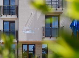 Hotel Vanilla, Varna - Free parking，位于瓦尔纳Lighthouse Galata附近的酒店