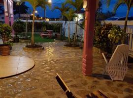 Beya Suites，位于蓬塔戈尔达Port Honduras附近的酒店