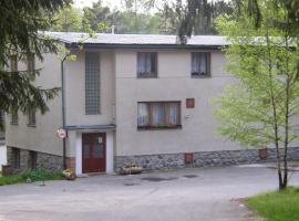 Hotel Pila，位于Sedlice的酒店