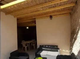 Petite maison de village située entre lacs, cascades et montagnes