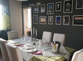 Room in Apartment - Villa Piera holiday home in Cremona apartment with independent entrance，位于克雷莫纳的酒店