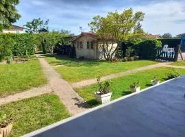 La maison du Bonheur, borne de recharge VE