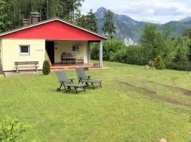 Ferienhaus am Traunsee mit Bergsicht