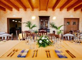 Pentagri Country House，位于Montemarano的酒店