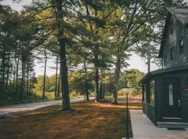 Pinewood Lodge - Catskills, Windham Mountain, Hunter Mountain