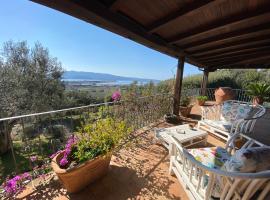 Casa ai Poggi dell'Argentario，位于奥尔贝泰洛的乡村别墅