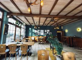 黑熊葡萄酒屋及酒店，位于科布伦茨的酒店
