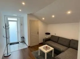 Studio privée Vesoul -Wifi,TV,Clim,Parking gratuit