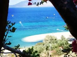 Marmari megali ammos oasis studio's