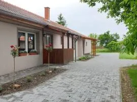 Kajári Apartmanház