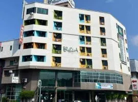 Greenleaf Hotel