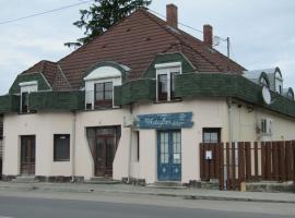 Centrum Vendégház，位于巴拉通雷勒的酒店