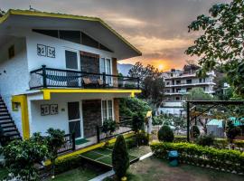 The Hosteller Rishikesh, Tapovan，位于瑞诗凯诗罗摩朱拉附近的酒店