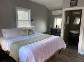 Murphys Law Inn 3