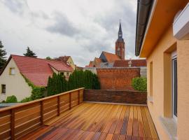 Ferienwohnung Kirchblick, für Familien, Freunde, keine Monteure，位于格雷芬海尼兴的酒店